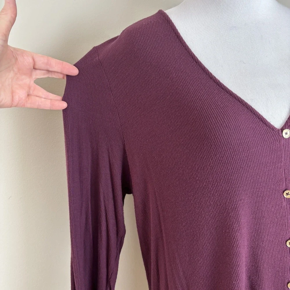 Michael‎ Kors Top Womens XL Purple Ribbed Knit Tie Hem 3/4 Sleeve Buttons V-Neck